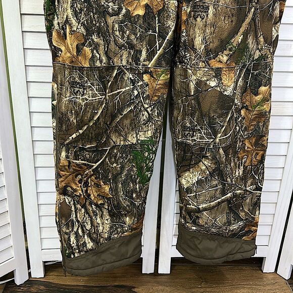 Realtree Edge Insulated Bibs Size XL - Picture 10 of 15